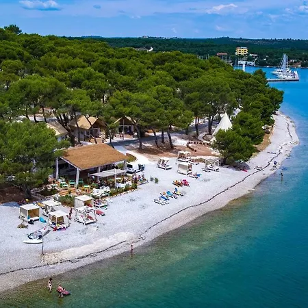 Appartement Apartman Eta