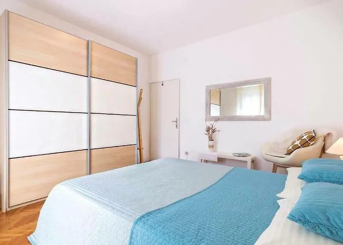 Apartman Eta Apartamento *